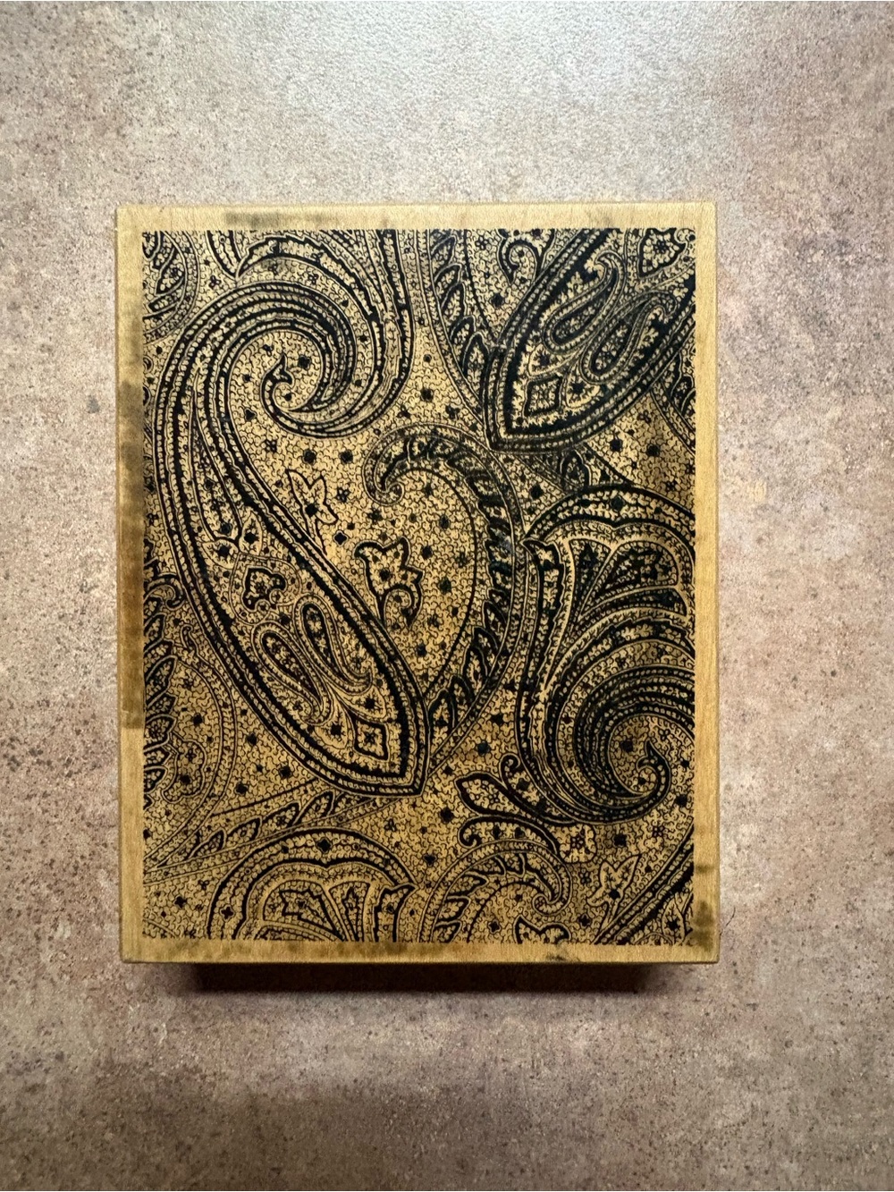 The Montage Collection K-3107 Paisley Background Wood Mounted Rubber Stamp USA